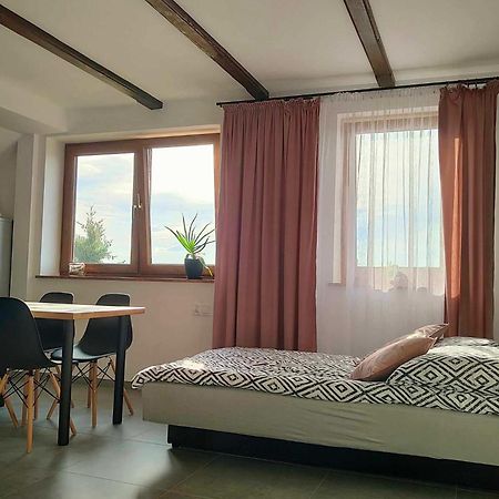 Apartamenty U Anety Вилкаси Екстериор снимка